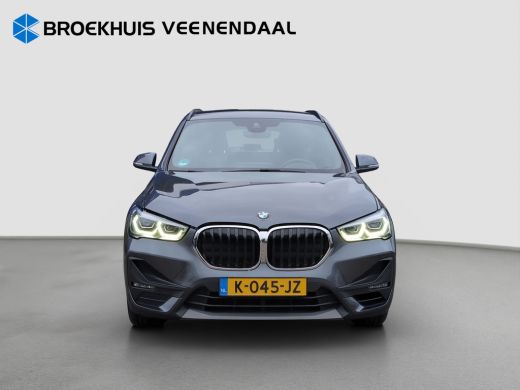 BMW X1 sDrive20i Executive Edition | Trekhaak | Head-Up | Cruise Control | Climate Control | Navigatie |... ActivLease financial lease