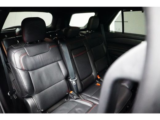 Ford Explorer 3.0 V6 E.B. PHEV ST-Line | Trekhaak | BTW-auto | Standkachel | B&O audio | Pano-dak | Full LED | ... ActivLease financial lease