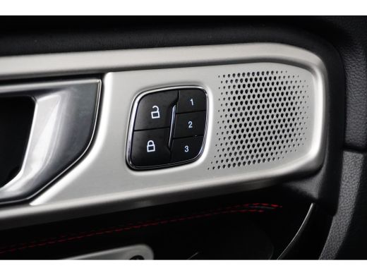 Ford Explorer 3.0 V6 E.B. PHEV ST-Line | Trekhaak | BTW-auto | Standkachel | B&O audio | Pano-dak | Full LED | ... ActivLease financial lease