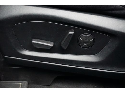 Ford Explorer 3.0 V6 E.B. PHEV ST-Line | Trekhaak | BTW-auto | Standkachel | B&O audio | Pano-dak | Full LED | ... ActivLease financial lease