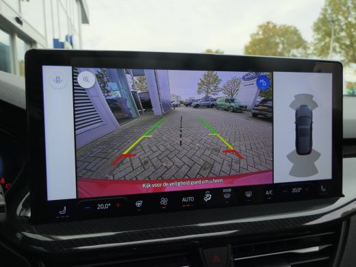 Ford Focus 1.0 EcoBoost Hybrid ST Line X | Panoramadak | Winterpack | AGR Stoel | 18 Inch | B&O Audio | Adap... ActivLease financial lease