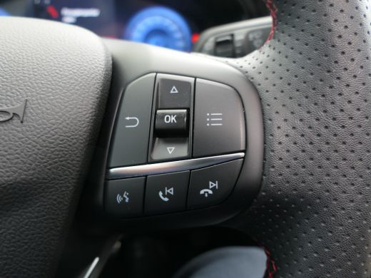 Ford Focus 1.0 EcoBoost Hybrid ST Line X | Panoramadak | Winterpack | AGR Stoel | 18 Inch | B&O Audio | Adap... ActivLease financial lease