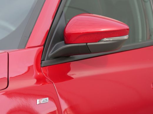 Ford Focus 1.0 EcoBoost Hybrid ST Line X | Panoramadak | Winterpack | AGR Stoel | 18 Inch | B&O Audio | Adap... ActivLease financial lease