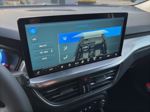 Ford Focus Wagon 1.0 Hybrid Titanium X | Winter Pack | Camera | Cruise Control | Keyless ActivLease financial lease