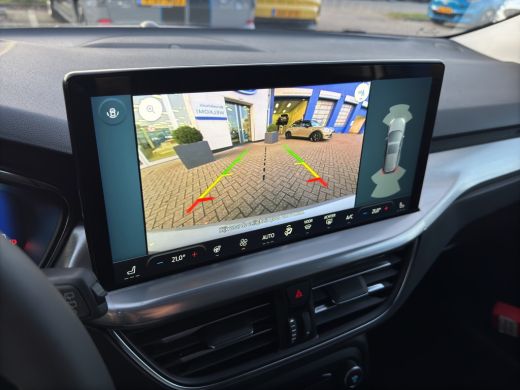 Ford Focus Wagon 1.0 Hybrid Titanium X | Winter Pack | Camera | Cruise Control | Keyless ActivLease financial lease