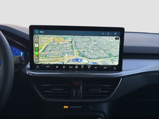 Ford Focus Wagon 1.0 Hybrid Titanium X | Winter Pack | Camera | Cruise Control | Keyless ActivLease financial lease