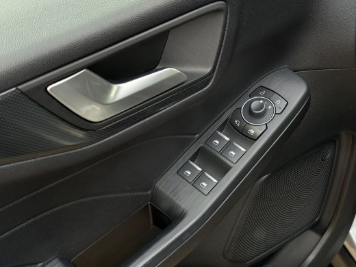 Ford Kuga 2.5 PHEV ST-Line 225pk | Keyless | Winter Pack | Carplay | Afn. Trekhaak (1.500kg trekgewicht) | ... ActivLease financial lease