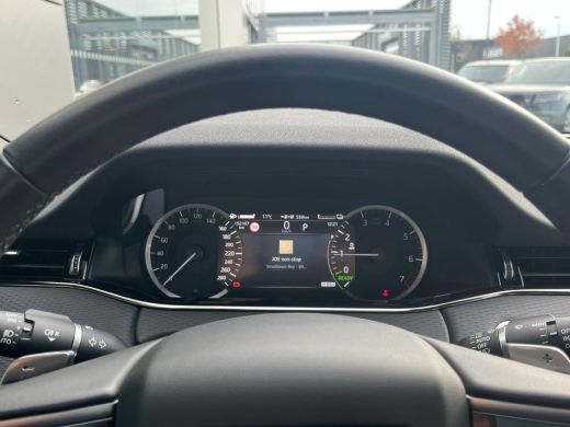 Land Rover Range Rover Evoque P300e AWD R-Dynamic S | Pano | Black Pack | 20 Inch | Cold Climate | Adaptieve Cr Control | Stoel... ActivLease financial lease