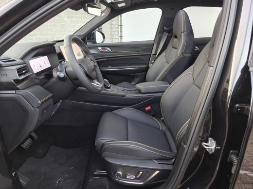 Lynk & Co 01 1.5 More | Cruise control adaptief | Dodehoek detectie | Draadloze telefoonlader ActivLease financial lease