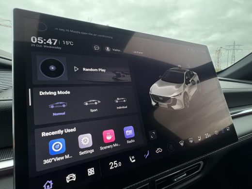 Mazda 6 Takumi Long Range 80 kWh | Zwart leder | 360 Camera | Geheugenstoelen | Panorama Dak | Headupdisp... ActivLease financial lease