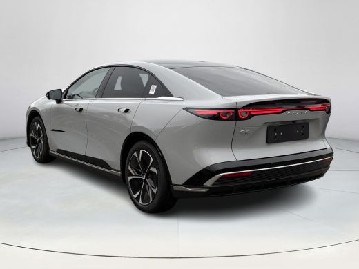 Mazda 6 Takumi Long Range 80 kWh | Zwart leder | 360 Camera | Geheugenstoelen | Panorama Dak | Headupdisp... ActivLease financial lease