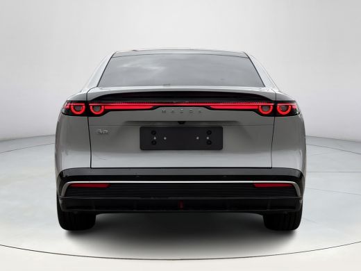 Mazda 6 Takumi Long Range 80 kWh | Zwart leder | 360 Camera | Geheugenstoelen | Panorama Dak | Headupdisp... ActivLease financial lease