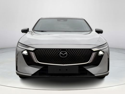 Mazda 6 Takumi Long Range 80 kWh | Zwart leder | 360 Camera | Geheugenstoelen | Panorama Dak | Headupdisp... ActivLease financial lease