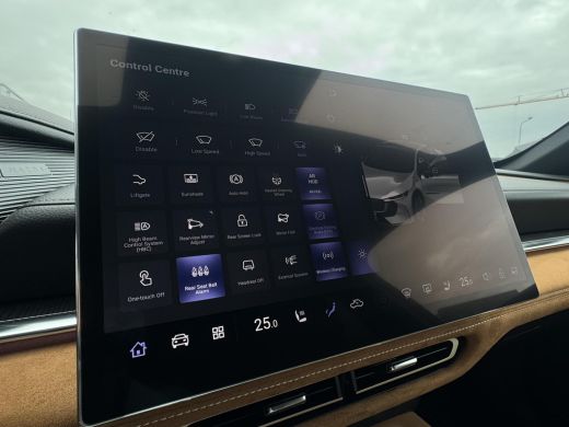 Mazda 6 Takumi Plus Long Range 80 kWh | Stoelverwarming/verkoeling | Stuurverwarming | Panoramadak | Adap... ActivLease financial lease