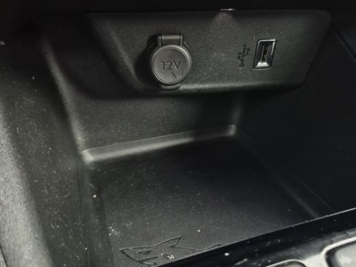 Opel Corsa 1.2 Edition Automaat | Full map navigatie | LED | Carplay/android auto | Parkeersensoren | DAB ActivLease financial lease