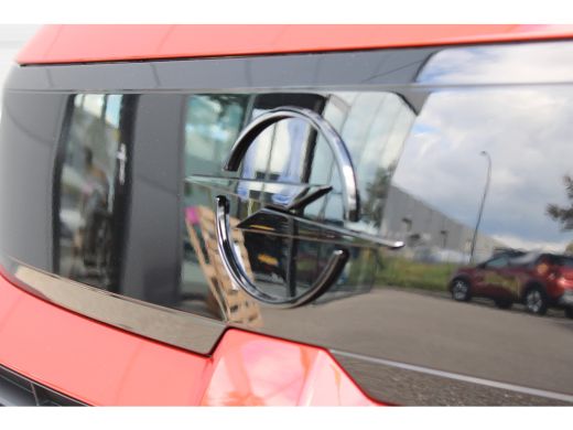 Opel Frontera GS - Electric | 11 kW boordlader | 17" Lichtmetalen velgen in Zwart met 215/60 R17 banden | Achte... ActivLease financial lease