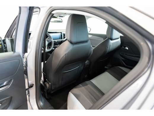 Opel Mokka 1.2 Turbo Elegance Automaat | Camera | Navigatie | Stoel & Stuurverwarming | Apple Carplay & Andr... ActivLease financial lease