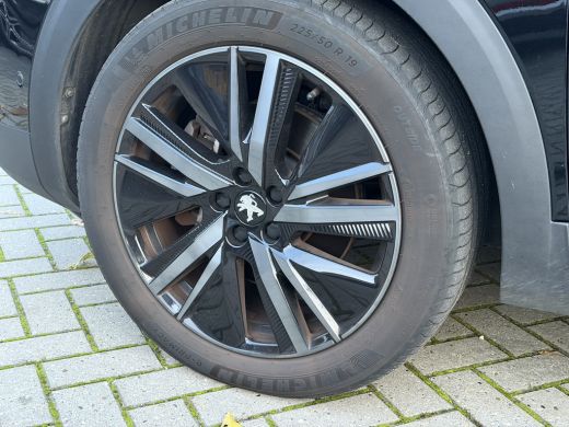Peugeot 3008 1.6 HYbrid 225 GT Navigatie | Climate | Elektrische Acherklep | Panoramadak | | Apple Carplay/And... ActivLease financial lease