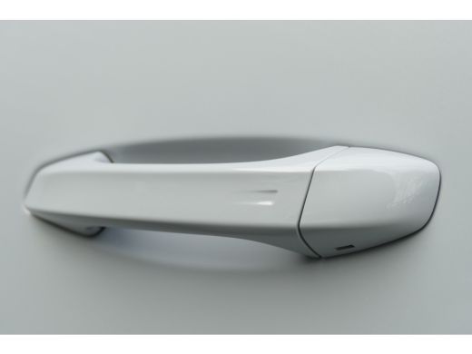 Peugeot 5008 1.2 HYBRID 145PK 7-ZITS ALLURE AUTOMAAT / NAVI / LED / CLIMA / PDC / 19"LMV / KEYLESS / STOELVERW... ActivLease financial lease