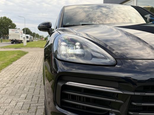 Porsche Cayenne 3.0 E-Hybrid Sportchrono | Luchtvering ActivLease financial lease