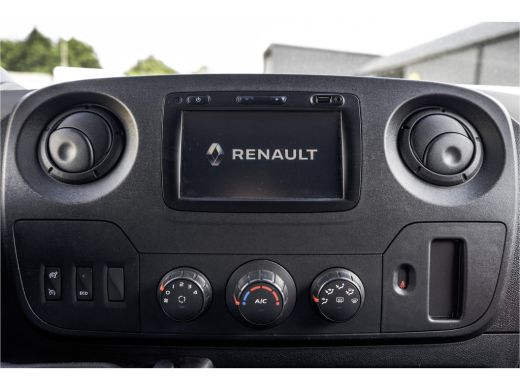 Renault Master 2.3 dCi | L1H2 | Navigatie | Cruise | Airco | Euro 6 ActivLease financial lease