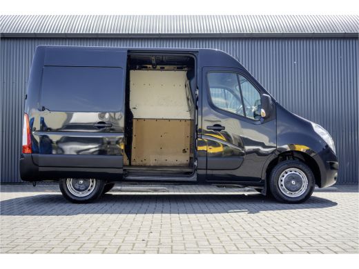 Renault Master 2.3 dCi | L1H2 | Navigatie | Cruise | Airco | Euro 6 ActivLease financial lease
