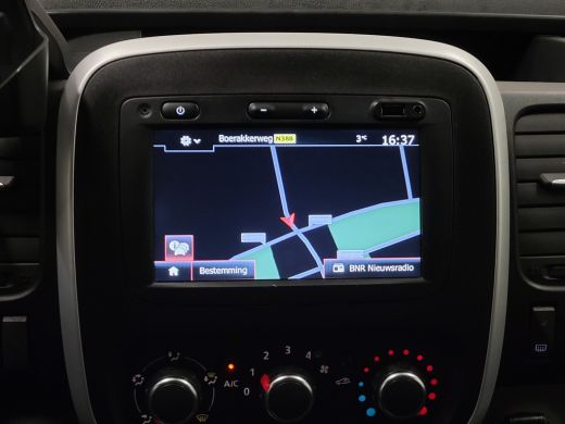 Renault Trafic 2.0dCi L2/H1 Dubbele Cabine Trekhaak Euro 6! ActivLease financial lease