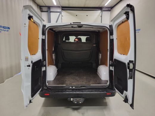 Renault Trafic 2.0dCi L2/H1 Dubbele Cabine Trekhaak Euro 6! ActivLease financial lease