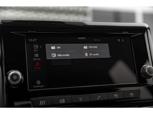 Seat Arona 1.0 EcoTSI 95pk Style | Airco | Cruise Control | Apple Carplay / Android Auto | 16" ActivLease financial lease