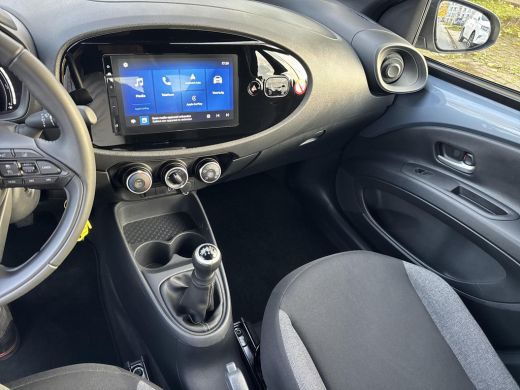 Toyota Aygo 1.0 VVT-i MT Play | 06-10141018 Voor meer informatie ActivLease financial lease