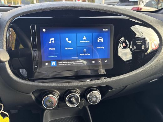 Toyota Aygo 1.0 VVT-i MT Play | 06-10141018 Voor meer informatie ActivLease financial lease