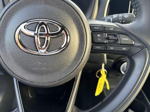 Toyota Aygo 1.0 VVT-i MT Play | 06-10141018 Voor meer informatie ActivLease financial lease