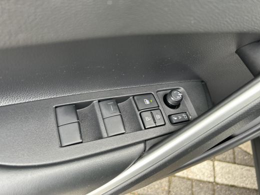 Toyota Corolla Cross Hybrid 140 Style (Trekhaak afneembaar) ActivLease financial lease