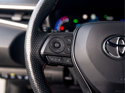 Toyota Corolla Touring Sports 2.0 Hybrid Premium | Trekhaak afnb. | Head Up | Stoel & Stuur verw. | BSM | PDC V&A | Prijs Rijkl... ActivLease financial lease