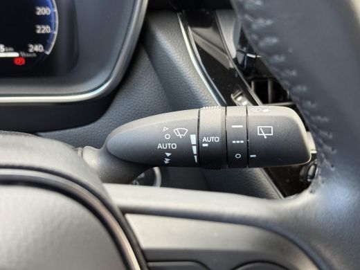 Toyota Corolla Touring Sports Hybrid 140 Dynamic **NAVIGATIE/ DODEHOEK DETECTIE/ ELEKTRONISCHE ACHTERKLEP/ GARANTIE** ActivLease financial lease