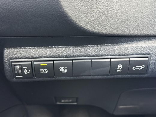 Toyota Corolla Touring Sports Hybrid 140 Dynamic **NAVIGATIE/ DODEHOEK DETECTIE/ ELEKTRONISCHE ACHTERKLEP/ GARANTIE** ActivLease financial lease