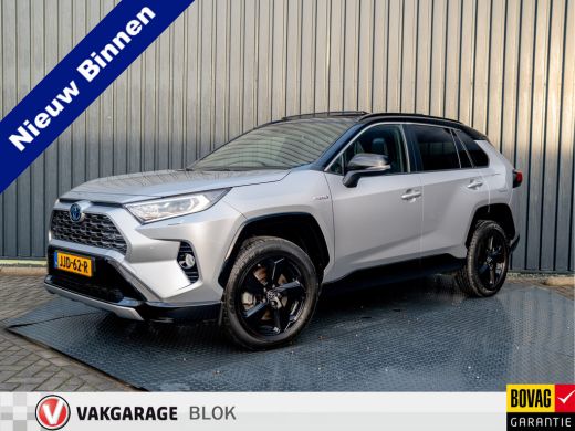 Toyota RAV4 2.5 Hybrid Black Edition | Panodak | Stoel & Stuur verw. | Prijs Rijklaar!!