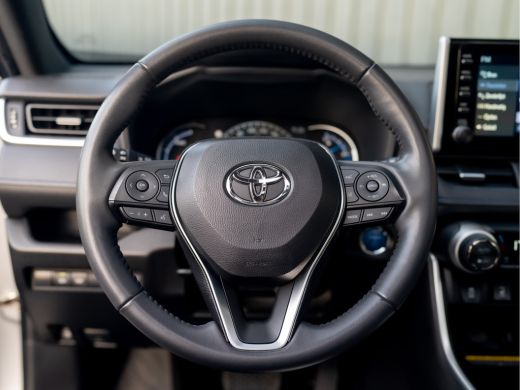 Toyota RAV4 2.5 Hybrid Black Edition | Panodak | Stoel & Stuur verw. | Prijs Rijklaar!! ActivLease financial lease
