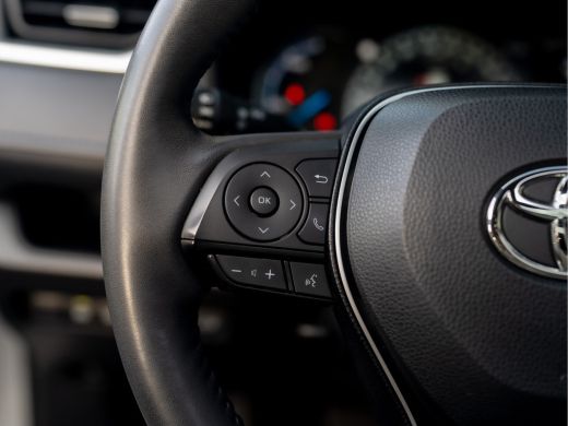 Toyota RAV4 2.5 Hybrid Black Edition | Panodak | Stoel & Stuur verw. | Prijs Rijklaar!! ActivLease financial lease