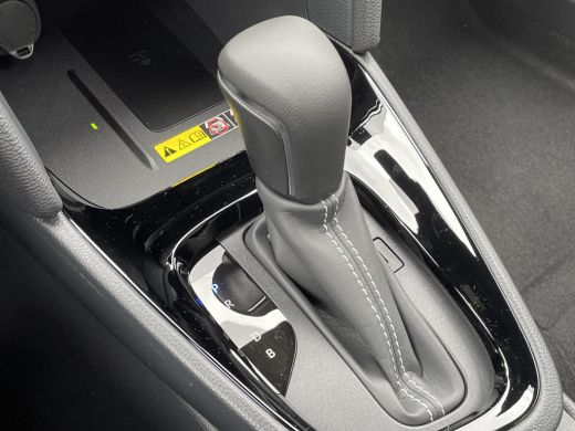 Toyota Yaris Cross 1.5 Hybrid 130 Executive **PREMIUM PACK/ NIEUWE AUTO/ DIRECT LEVERBAAR** ActivLease financial lease