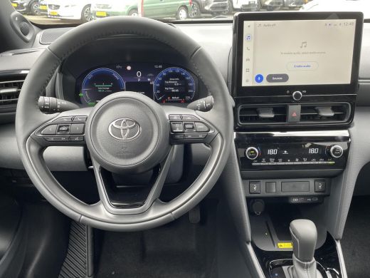 Toyota Yaris Cross 1.5 Hybrid 130 Executive **PREMIUM PACK/ NIEUWE AUTO/ DIRECT LEVERBAAR** ActivLease financial lease