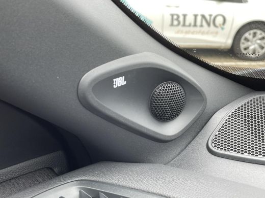 Toyota Yaris Cross 1.5 Hybrid 130 Executive **PREMIUM PACK/ NIEUWE AUTO/ DIRECT LEVERBAAR** ActivLease financial lease