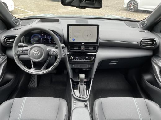 Toyota Yaris Cross 1.5 Hybrid 130 Executive **PREMIUM PACK/ NIEUWE AUTO/ DIRECT LEVERBAAR** ActivLease financial lease