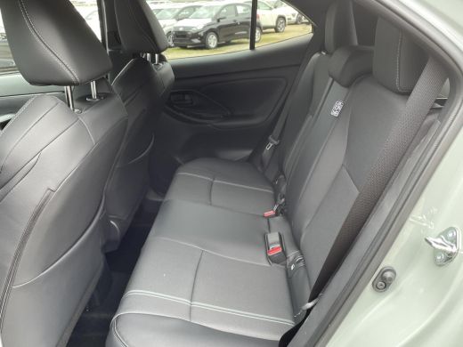 Toyota Yaris Cross 1.5 Hybrid 130 Executive **PREMIUM PACK/ NIEUWE AUTO/ DIRECT LEVERBAAR** ActivLease financial lease