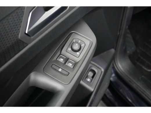 Volkswagen Caddy Kombi Maxi eHybrid | 7- Persoons | Navi By App | Digitaal Display | App Connect ActivLease financial lease