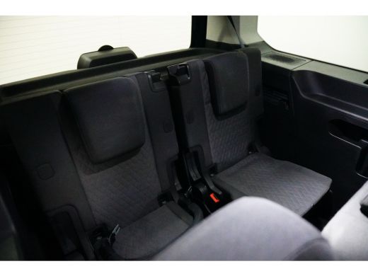 Volkswagen Caddy Kombi Maxi eHybrid | 7- Persoons | Navi By App | Digitaal Display | App Connect ActivLease financial lease