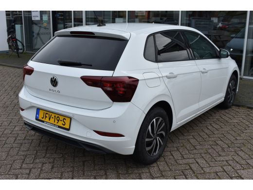 Volkswagen Polo 95pk 1.0 TSI Life Edition | APP. CONNECT | STOELVERW. | NAVIGATIE | ADAPT. CRUISE | AIRCO | DAB+ ... ActivLease financial lease