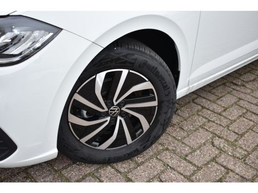 Volkswagen Polo 95pk 1.0 TSI Life Edition | APP. CONNECT | STOELVERW. | NAVIGATIE | ADAPT. CRUISE | AIRCO | DAB+ ... ActivLease financial lease