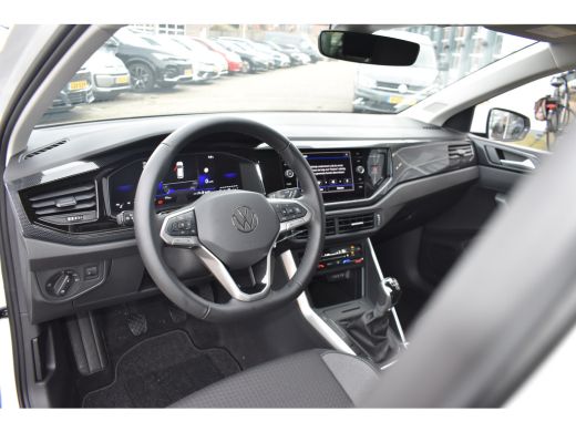 Volkswagen Polo 95pk 1.0 TSI Life Edition | APP. CONNECT | STOELVERW. | NAVIGATIE | ADAPT. CRUISE | AIRCO | DAB+ ... ActivLease financial lease