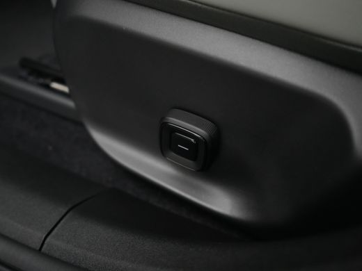 Volvo  EX30 Twin Motor Performance Ultra 69 kWh | 360° Camera | Harman Kardon | Panoramadak | Adaptive Cruise... ActivLease financial lease